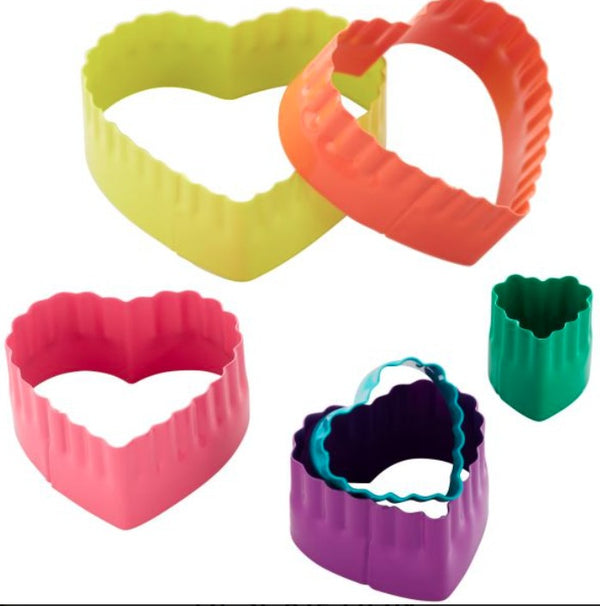 Wilton Nesting Shaped Cutters for Fondant, Gum paste and Dough.