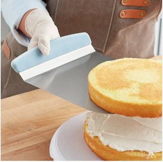 Cake Lifter by Wilton