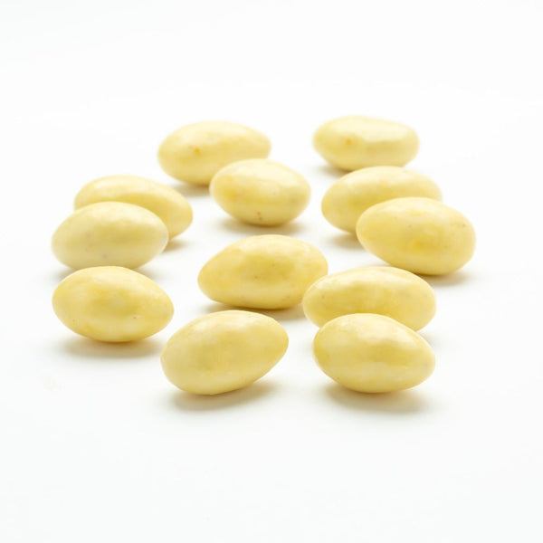 Eggnog Almonds 1/2lb.